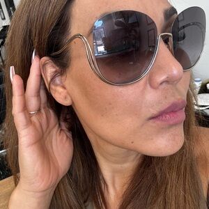 Chloe Women's Gold Oversized Round Sunglasses